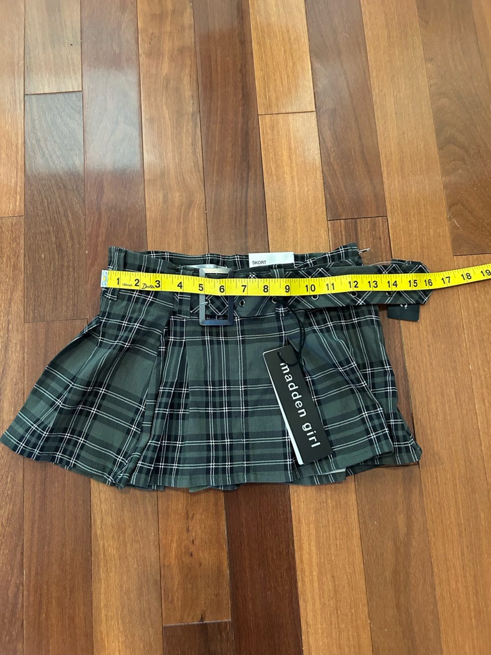 Madden Girl Dark Green Plaid Pleated Mini Skort with Belt size S - Picture 2 of 5